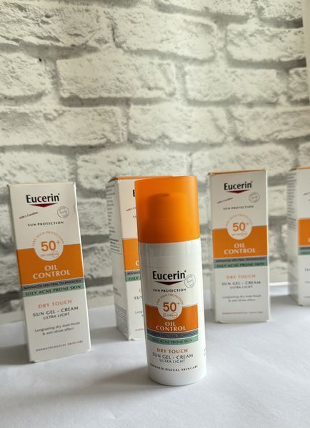 Сонцезахисний ультралегкий крем-гель з матуючим ефектом , Eucerin Oil Control Gel-Cream SPF 50+, 50 мл Термін 02.2028 фото