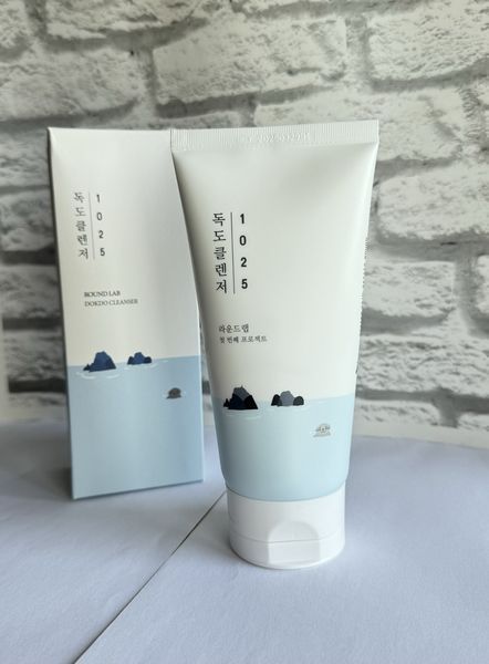 ROUND LAB 1025 Dokdo Cleanser 150 ml &mdash; М'яка пінка для очищення шкіри Термін 03.2028 фото